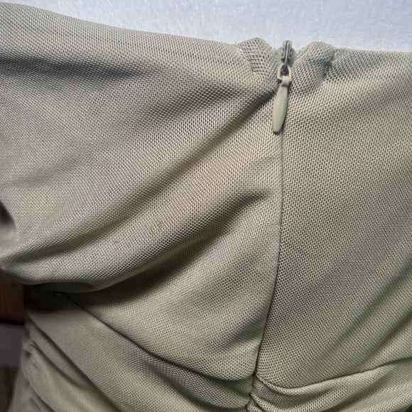 For ever 21 Stylish Halter Dress in Beige/green mini Dress size M (I) - Picture 3 of 11